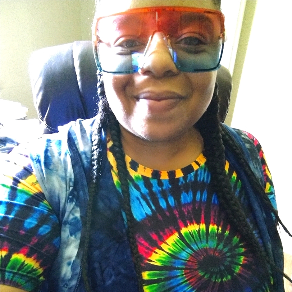 Tie dye sets and shades
